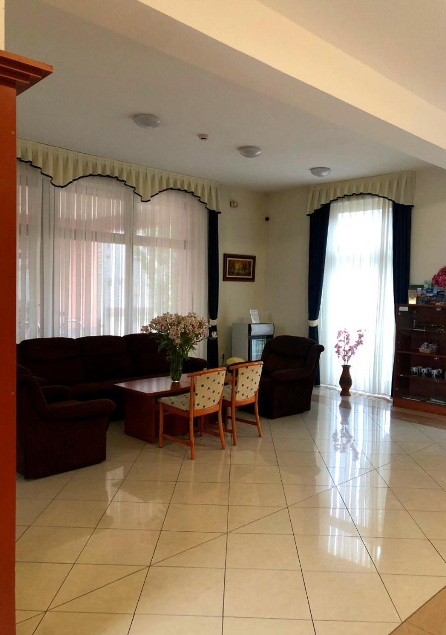 Hotel Imperial Gyogyszallo Es Gyogyfurdo Kiskoros Dış mekan fotoğraf