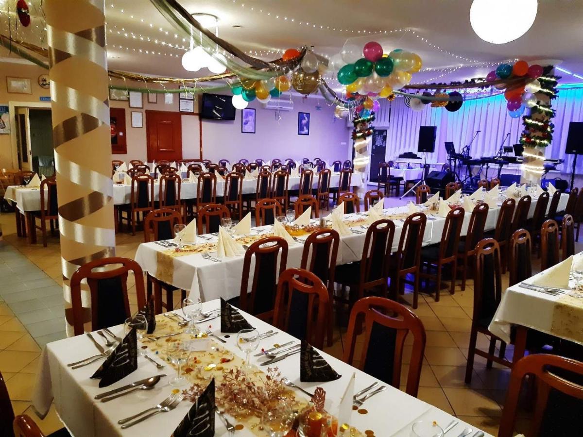 Hotel Imperial Gyogyszallo Es Gyogyfurdo Kiskoros Dış mekan fotoğraf